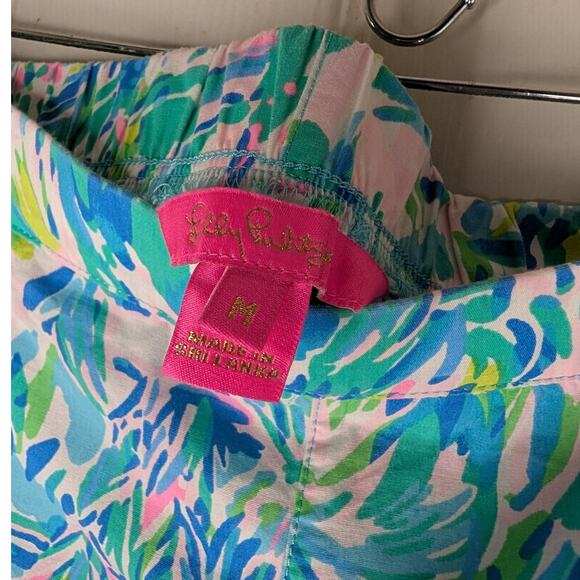 Lilly Pulitzer Ocean View Short - Picture 6 of 6